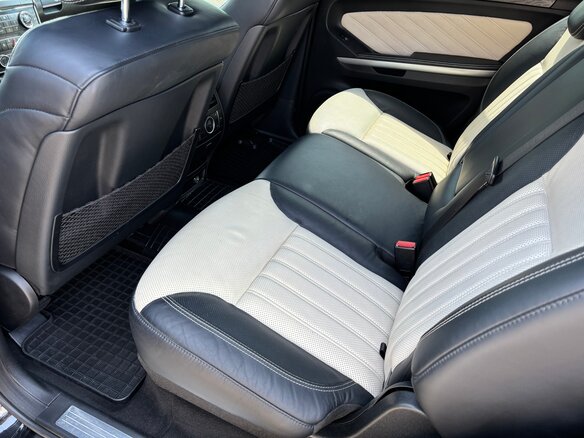 2012 Mercedes-Benz GL-Класс 350 I (X164) Рестайлинг, чёрный - вид 24