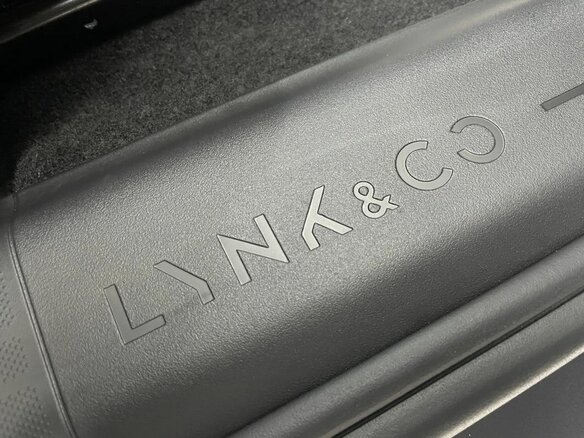 2026 Lynk & Co 07 GT I Рестайлинг, серый, 5690000 рублей - вид 29