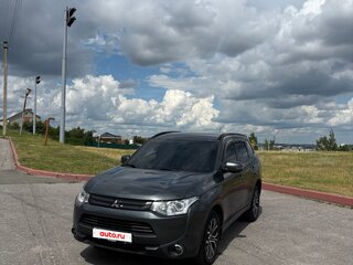 2014 Mitsubishi Outlander III Рестайлинг, серый, 1380000 рублей, вид 1