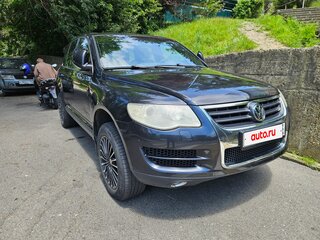 2008 Volkswagen Touareg I Рестайлинг, чёрный, 890000 рублей, вид 2