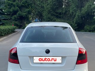 2010 Skoda Octavia II (A5) Рестайлинг, белый, 700000 рублей, вид 5