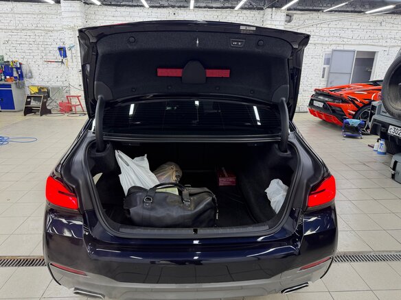 2020 BMW 5 серии 530i xDrive VII (G30/G31/G38) Рестайлинг, синий, 4700000 рублей - вид 10