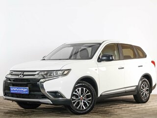 2017 Mitsubishi Outlander III Рестайлинг 2, белый, 1949000 рублей, вид 3