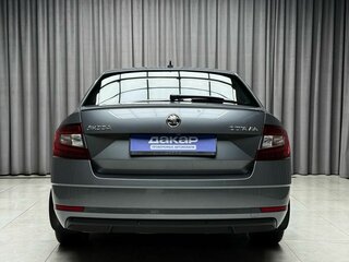 2018 Skoda Octavia III (A7) Рестайлинг, серебристый, 2099000 рублей, вид 5