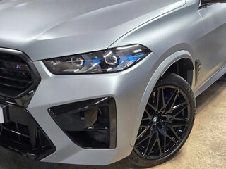2025 BMW X5 M Competition III (F95) Рестайлинг, серебристый, 18100000 рублей, вид 2