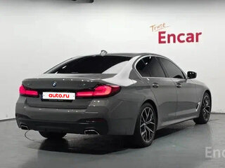 2023 BMW 5 серии 530i xDrive VII (G30/G31/G38) Рестайлинг, серый, 4880000 рублей, вид 3