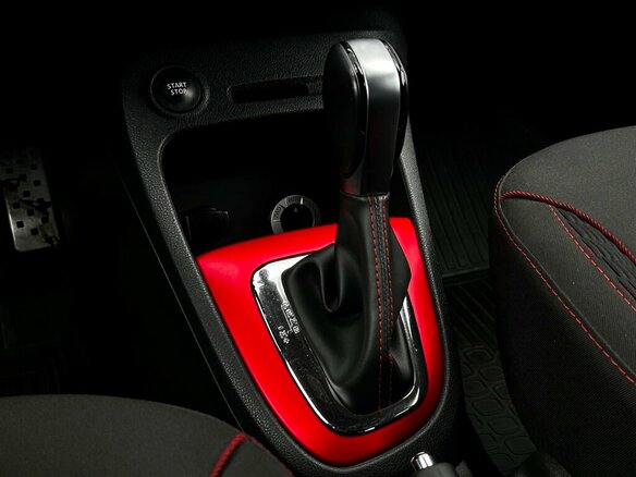 2019 Renault Kaptur I, красный, 1728600 рублей - вид 13