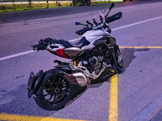 2015 MV Agusta Stradale 800, белый, 500000 рублей, вид 4