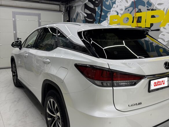 2020 Lexus RX 300 IV Рестайлинг, белый - вид 17
