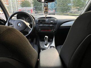 2012 BMW 1 серии 116i II (F20/F21), чёрный, 1100000 рублей, вид 5