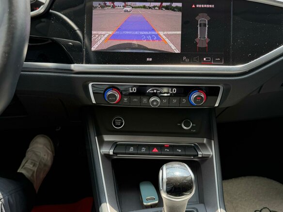 2022 Audi Q3 35 TFSI II (F3), серый, 2100000 рублей - вид 9