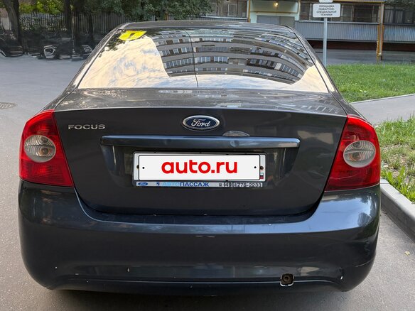 2009 Ford Focus II Рестайлинг, серый, 420000 рублей - вид 5