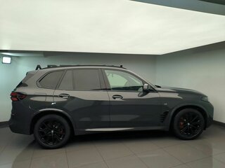 2026 BMW X5 40d IV (G05/G18) Рестайлинг, серый, 16500000 рублей, вид 4