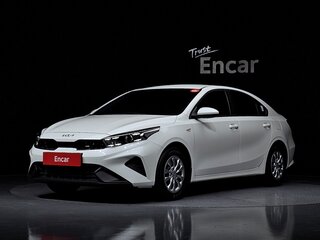 2023 Kia K3 II Рестайлинг, белый, 1900000 рублей, вид 1