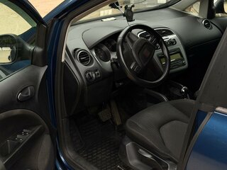 2012 SEAT Altea Freetrack I Рестайлинг, синий, 999999 рублей, вид 4