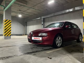 2004 Alfa Romeo 147 I, красный, 475000 рублей, вид 2