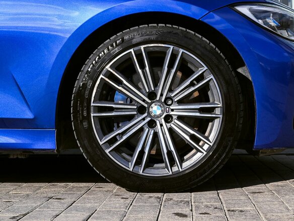 2019 BMW 3 серии 330i VII (G2x), синий, 3380000 рублей - вид 20
