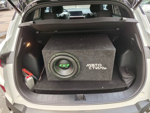 2023 Geely Coolray I Рестайлинг, белый, 2750000 рублей - вид 7