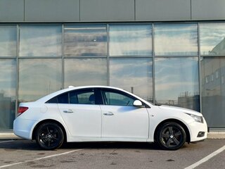2010 Chevrolet Cruze I, белый, 589000 рублей, вид 3