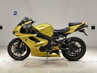 Triumph Daytona 675