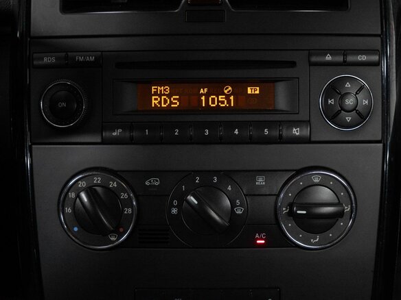 2012 Mercedes-Benz A-Класс 180 II (W169) Рестайлинг, серый, 849000 рублей - вид 17