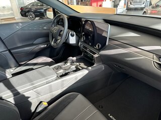 2026 Lexus RX 500h V, белый, 13600000 рублей, вид 4