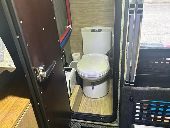 2009 Mercedes-Benz Sprinter, белый, 5500000 рублей - вид 25