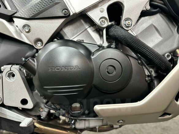 2015 Honda VFR 800X (Crossrunner), белый, 890000 рублей - вид 22
