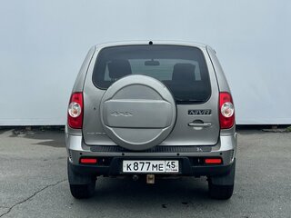 2017 Chevrolet Niva I Рестайлинг, серый, 480000 рублей, вид 5