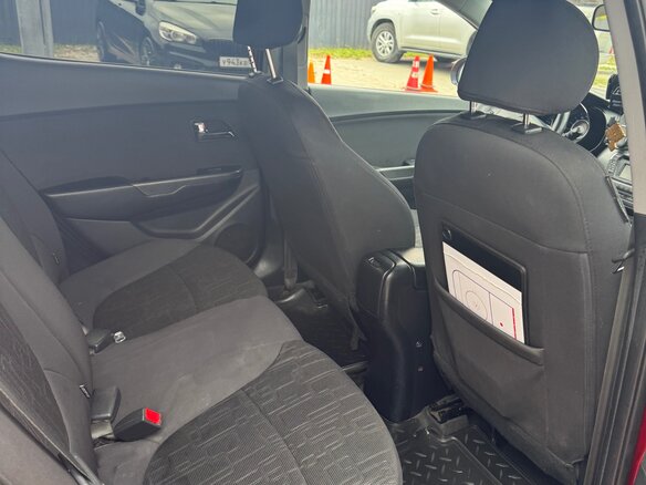 2012 Kia Rio 4-speed III, красный - вид 15