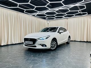 2018 Mazda Axela III Рестайлинг, белый, 1479000 рублей, вид 1
