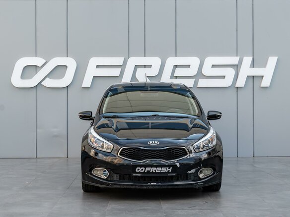 2014 Kia Ceed II, чёрный, 1340000 рублей - вид 2