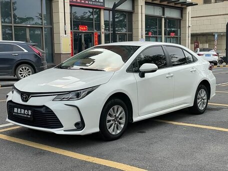 Toyota Corolla XII (E210)