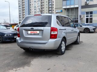 2007 Kia Carnival II, серебристый, 945000 рублей, вид 4