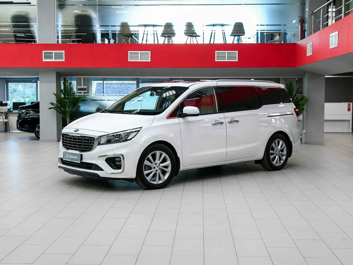 Открыть фотографии: Kia Carnival III