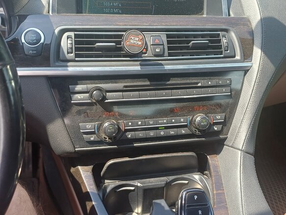 2011 BMW 6 серии 640i III (F06/F13/F12), белый, 1860000 рублей - вид 14