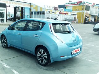 2015 Nissan Leaf 30kWh I (ZE0/AZE0), голубой, 1365757 рублей, вид 5