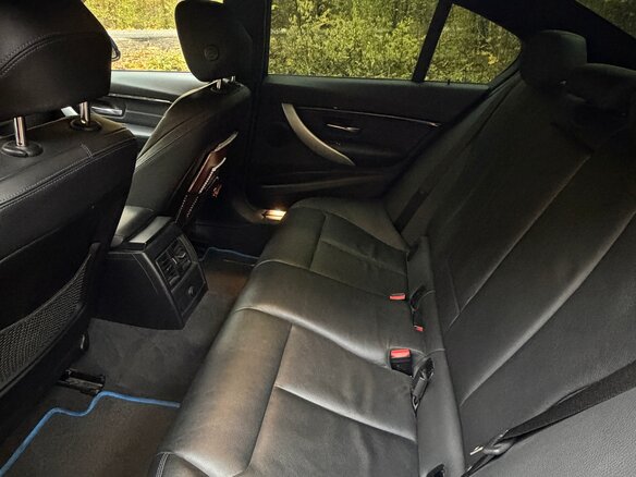 2018 BMW 3 серии 320i xDrive VI (F3x) Рестайлинг, синий, 2550000 рублей - вид 9