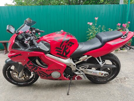 2001 Honda CBR 600F, красный, 400000 рублей, вид 4
