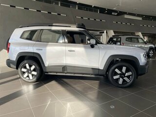 2025 Changan Deepal G318 I, серебристый, 6000000 рублей, вид 4