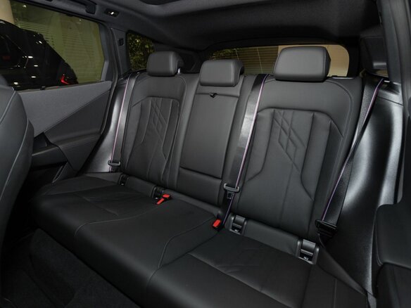 2025 BMW X3 Long 30L xDrive IV (G45/G48), чёрный, 8095920 рублей - вид 8