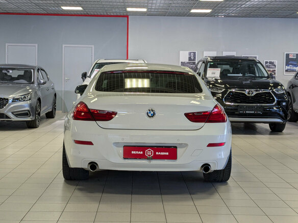 2012 BMW 6 серии Gran Coupe 640i III (F06/F13/F12), белый, 2275500 рублей - вид 5