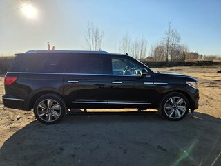 2018 Lincoln Navigator L IV, чёрный, 5500000 рублей, вид 4