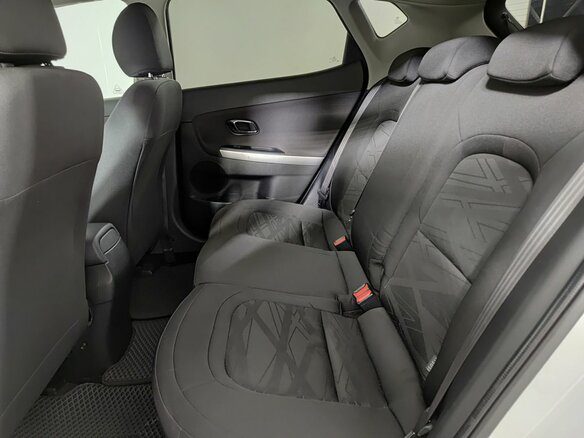 2017 Kia Ceed II Рестайлинг, белый, 1438000 рублей - вид 11