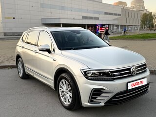 2020 Volkswagen Tiguan L II (China Market), серый, 2890000 рублей, вид 1