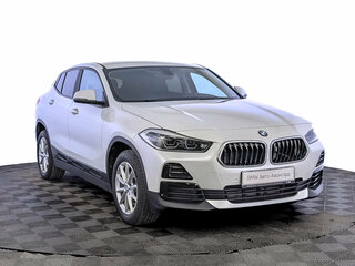 2021 BMW X2 sDrive18i I (F39), белый, 2500000 рублей, вид 3