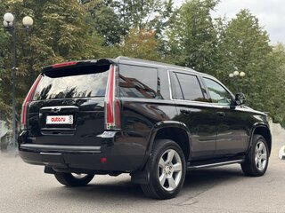 2018 Chevrolet Tahoe IV, чёрный, 3570000 рублей, вид 4