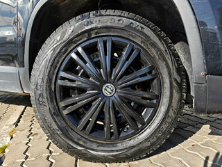 2012 Volkswagen Tiguan I Рестайлинг, чёрный, 874650 рублей, вид 4