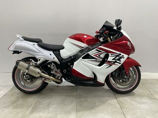 2013 Suzuki GSX 1300 R Hayabusa, белый, 865000 рублей, вид 1