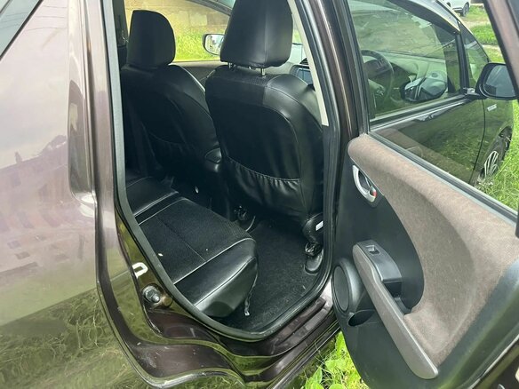 2013 Honda Fit Shuttle I Рестайлинг, коричневый, 1100000 рублей - вид 9